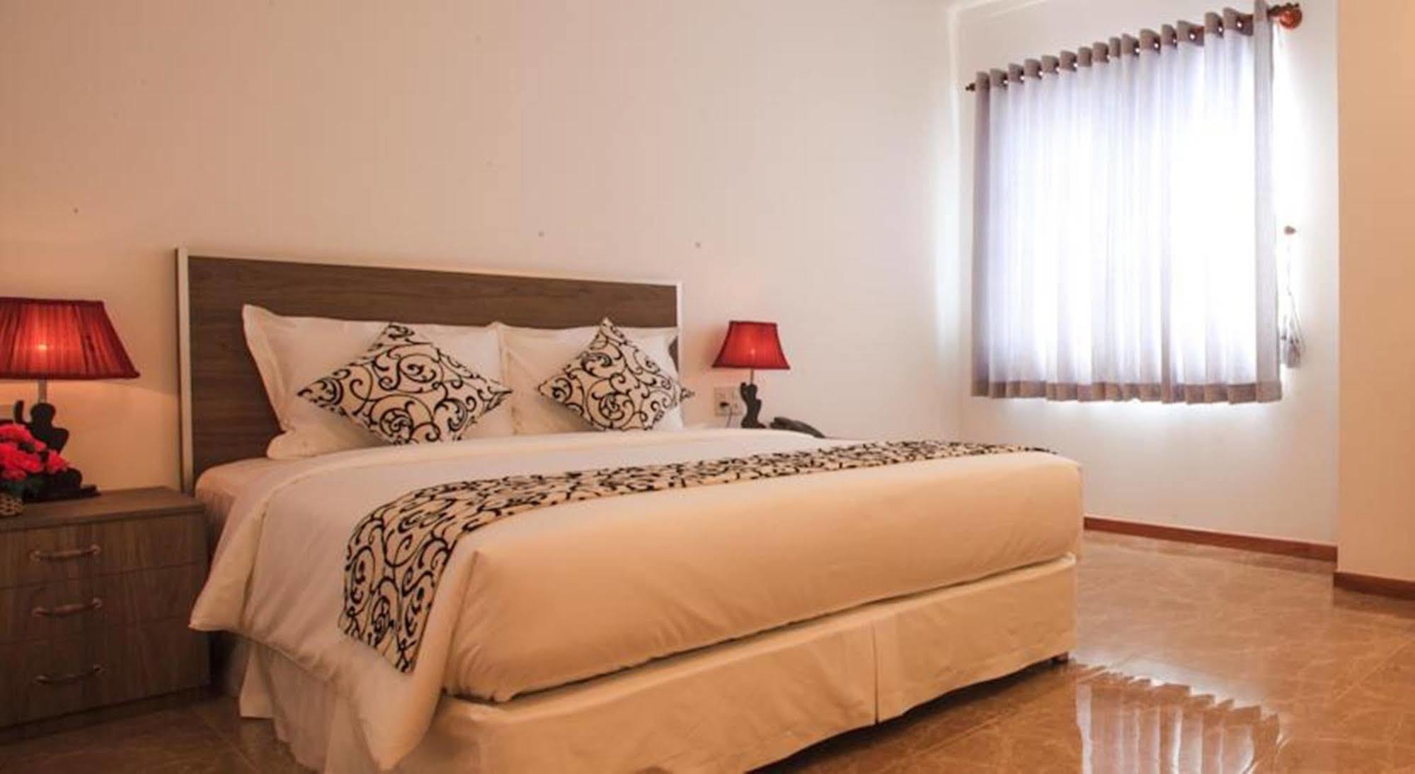 Den Long Do Hotel Nha Trang Exterior foto